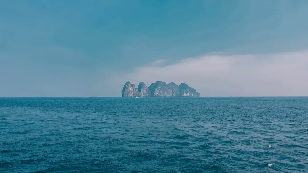 昆明教学投影机与电子白板组合方案在云南学校的应用实践