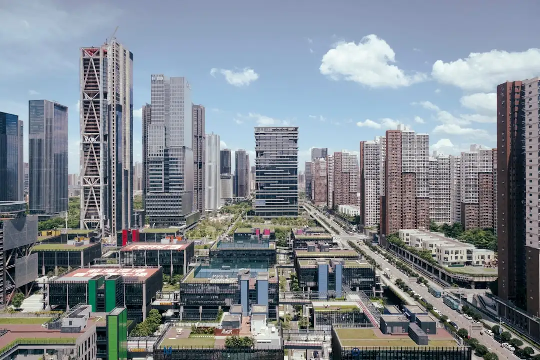 教学投影机与电子白板联动方案：打造云南学校智慧课堂新体验
