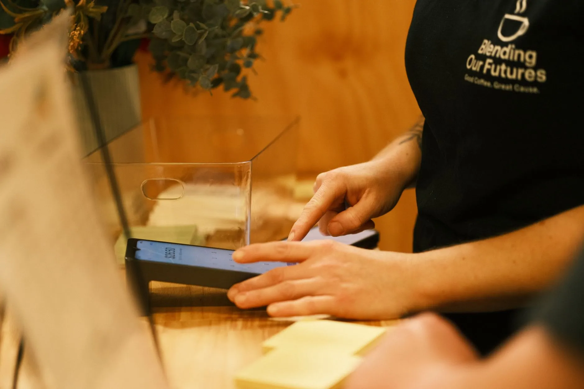 2024年实物展台与教学投影机配套选购指南：昆明慧育科技方案